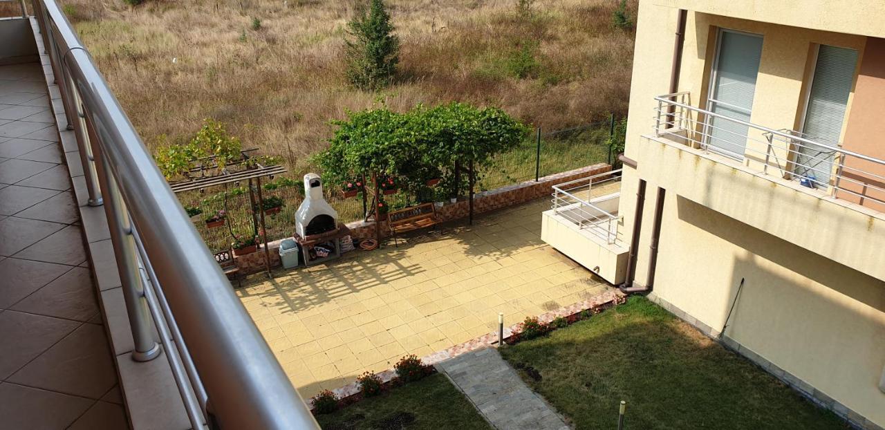 Pearl Sunshine Appartments Primorsko Luaran gambar