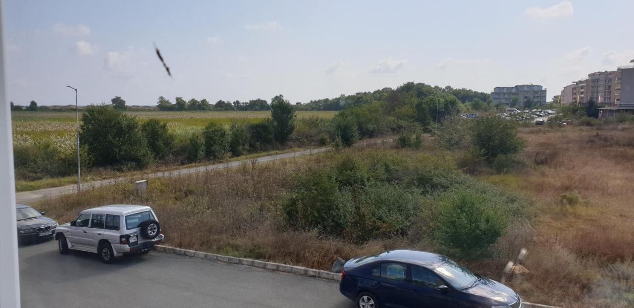 Pearl Sunshine Appartments Primorsko Luaran gambar