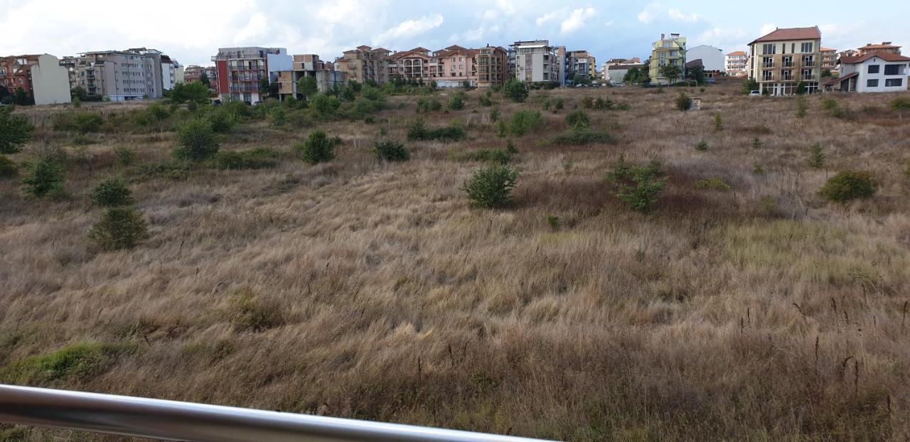 Pearl Sunshine Appartments Primorsko Luaran gambar