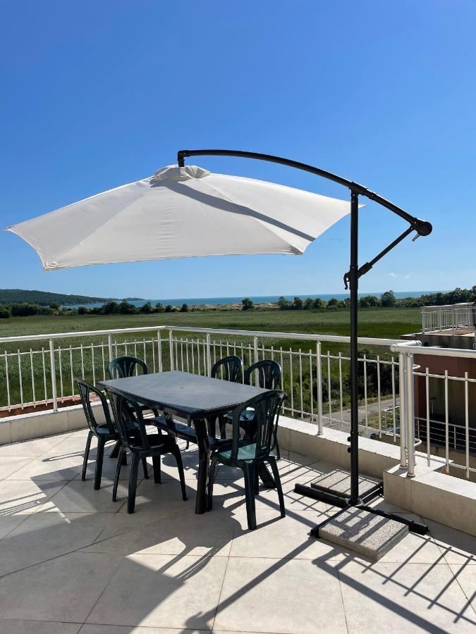 Pearl Sunshine Appartments Primorsko Luaran gambar