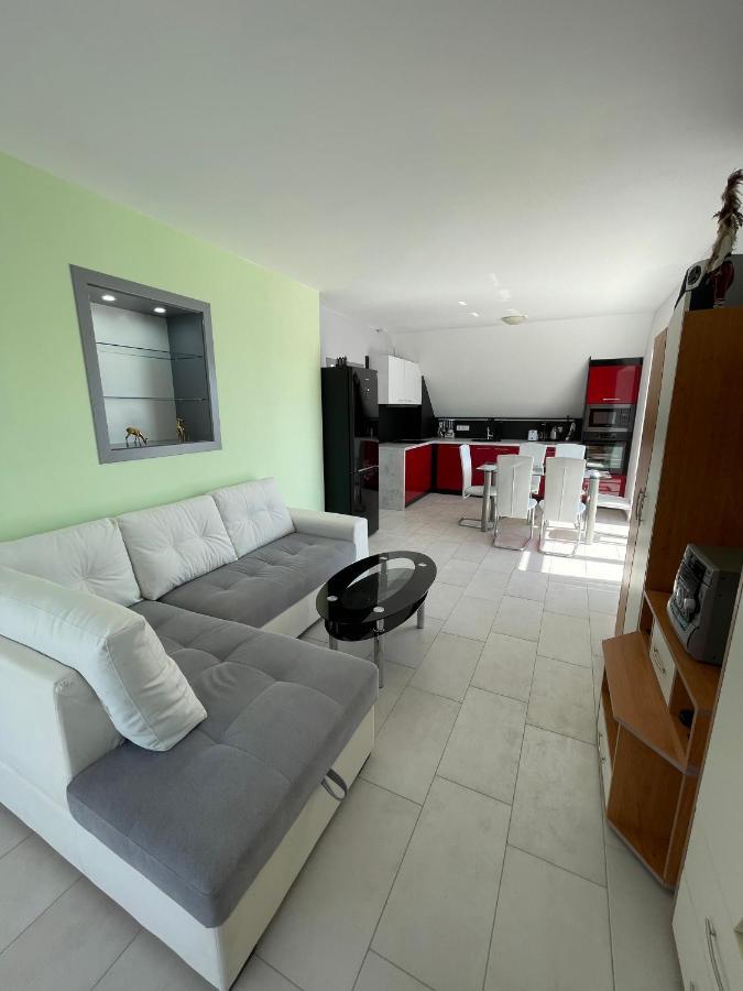 Pearl Sunshine Appartments Primorsko Luaran gambar